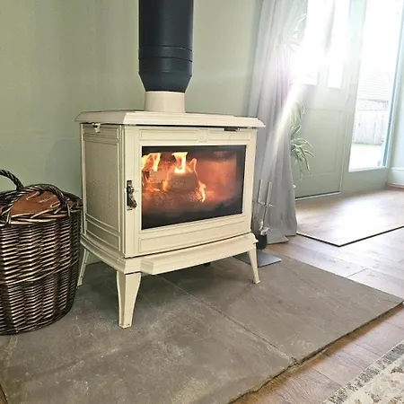 3 Bed In Ripon Oc-93105 *